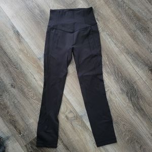 Lululemon 🍋 All The Right Places